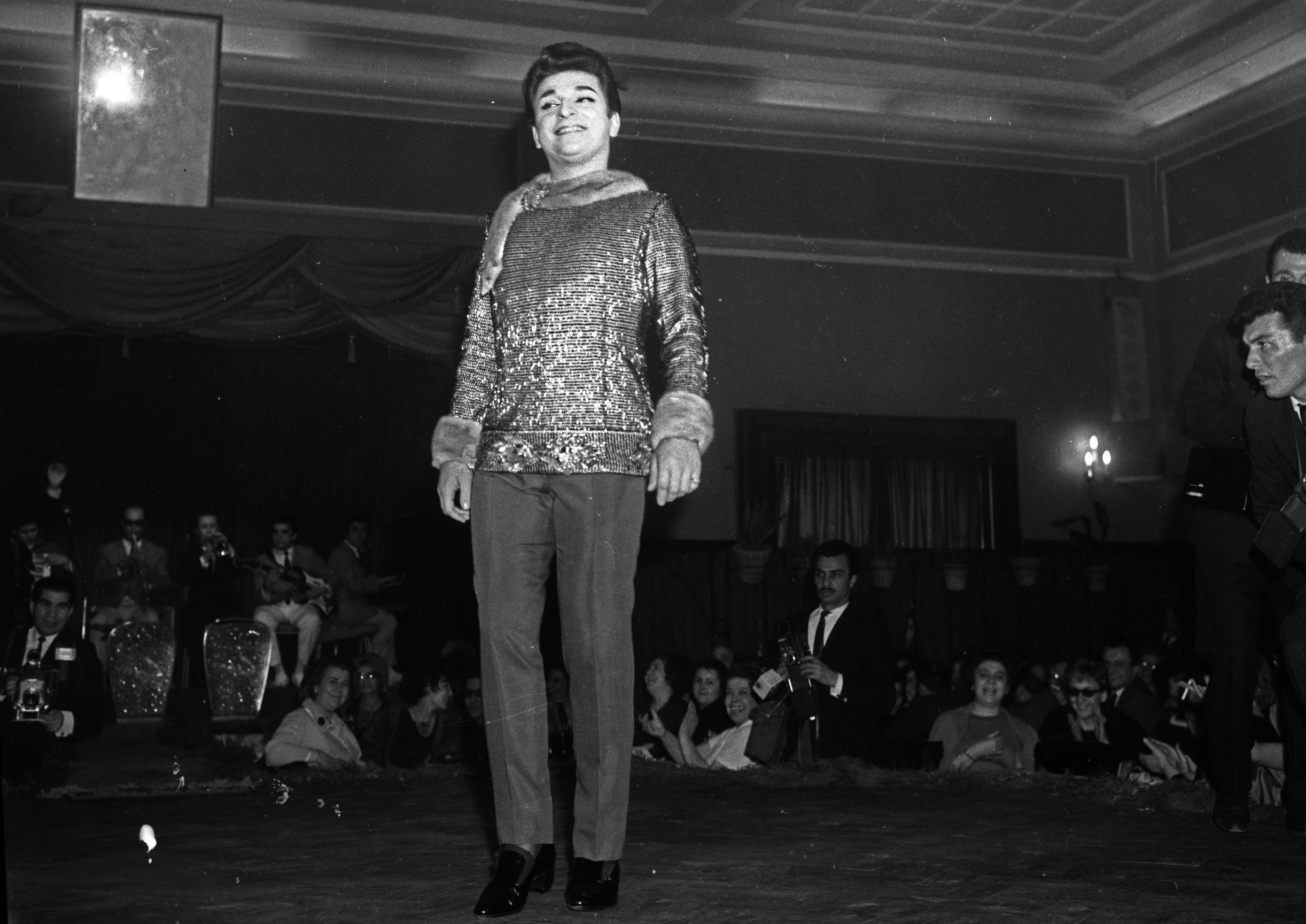 Zeki Müren2