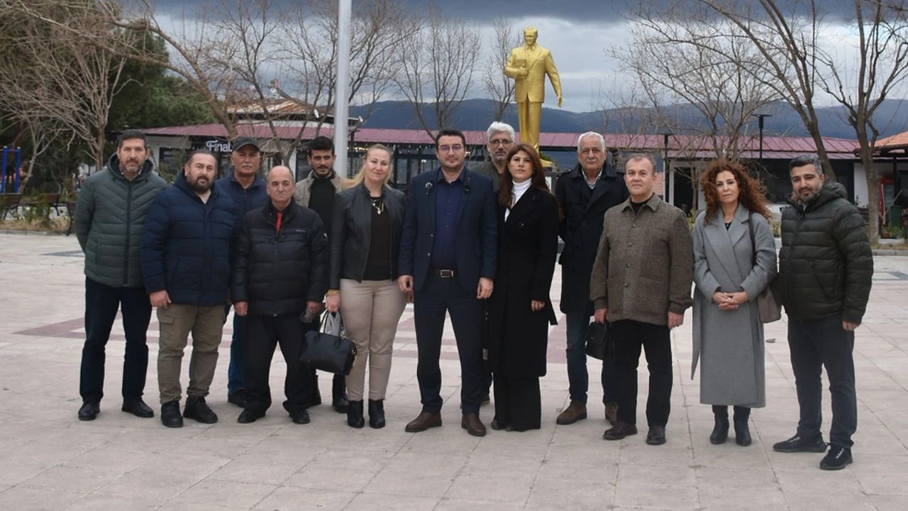 Anahtar Partiden Karacasu Cikarmasi Vatandasla Bulusup Dertlerini Dinlediler 636455 F4395B59E14F85D8A7Feb02275B40Eb8 1