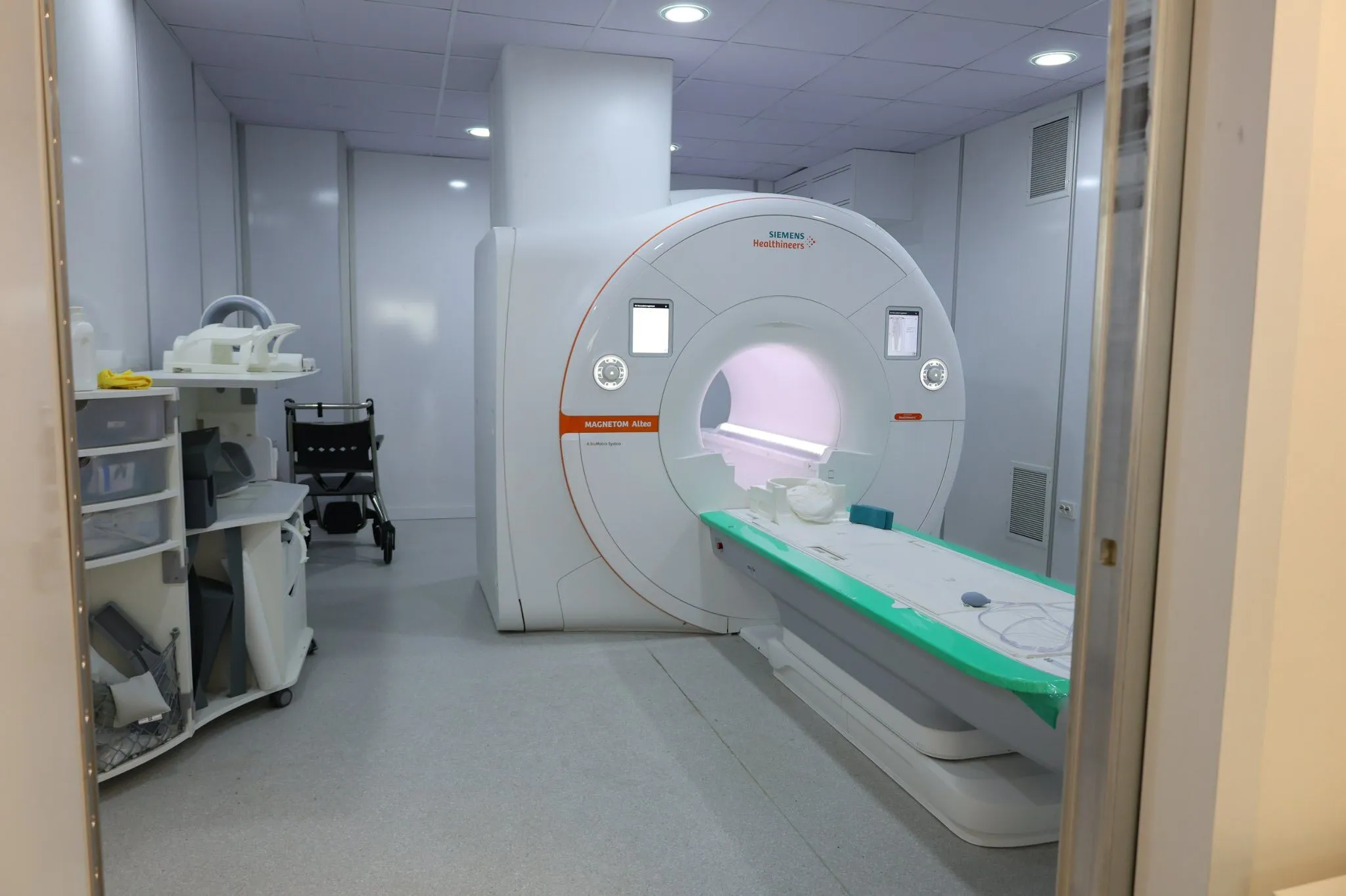 Il Saglik Muduru Yeni Mr Cihazini Yerinde Inceledi 643047 0Aef15C1C1471Bb8Bc33C1Ca7C4A38Dd