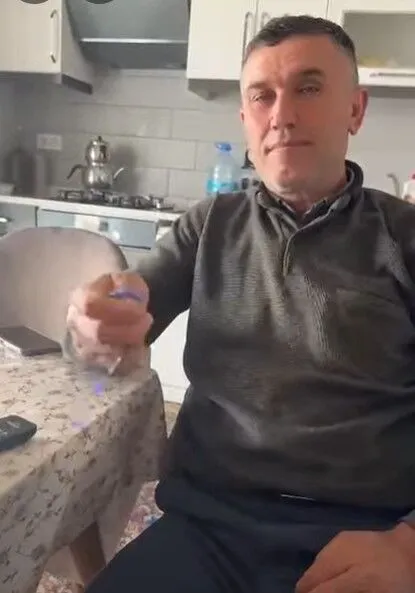 Tarla Yolu Kavgasi Yasli Adam Tarla Komsusunu Ezerek Oldurdu 642283 99427Ae49D122A1B5343A913480B773F (1)