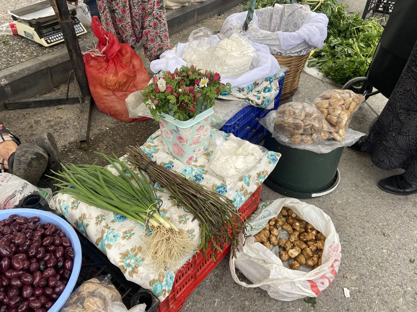 Uc Koy Bir Semsiye Tek Yoldaslik 641045 732D59Fdd850B4318B50Ee9Bbf296Feb