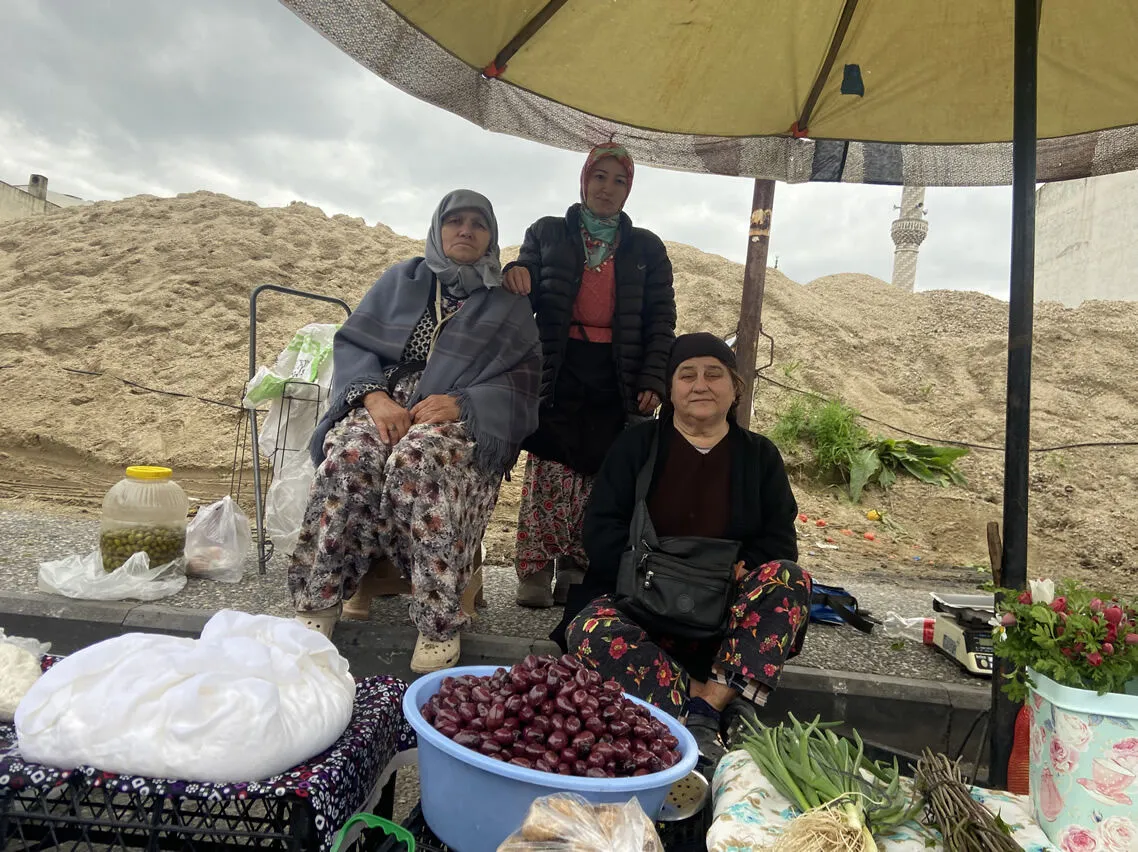 Uc Koy Bir Semsiye Tek Yoldaslik 641045 7E0A0D2A843Ae47C166F23D7Ccec5499