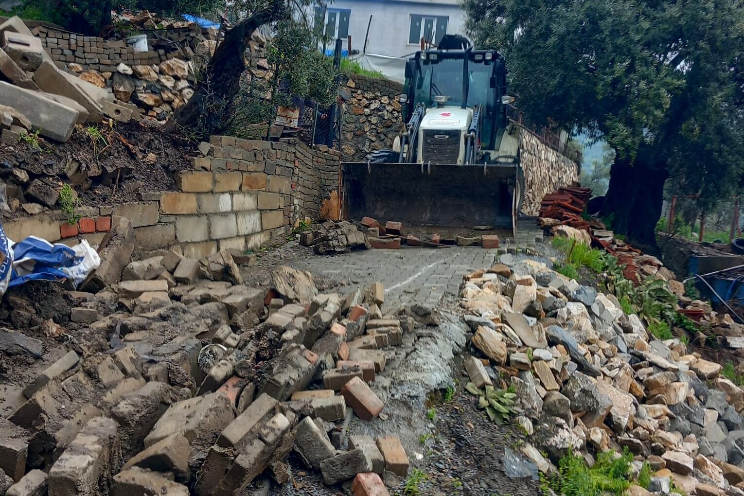 4B6733F4 Fb11 4Fd6 Bf55 3Af41B5F1C4D