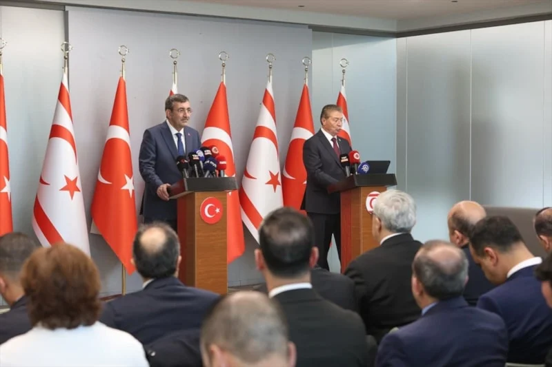 69A98A832317E220 W1200Xh800