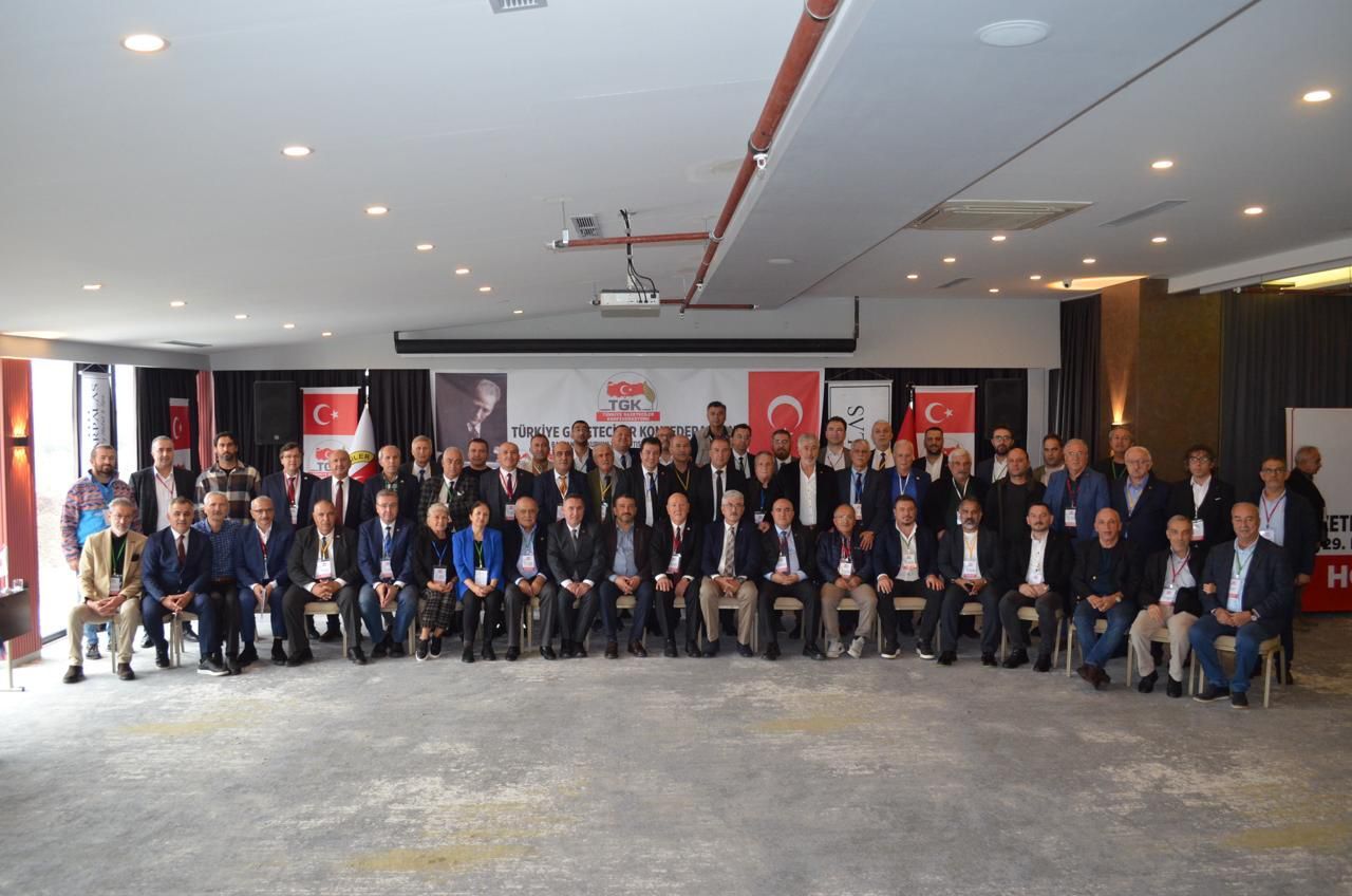 3680371B 362C 4750 96Ba 2497F813C564