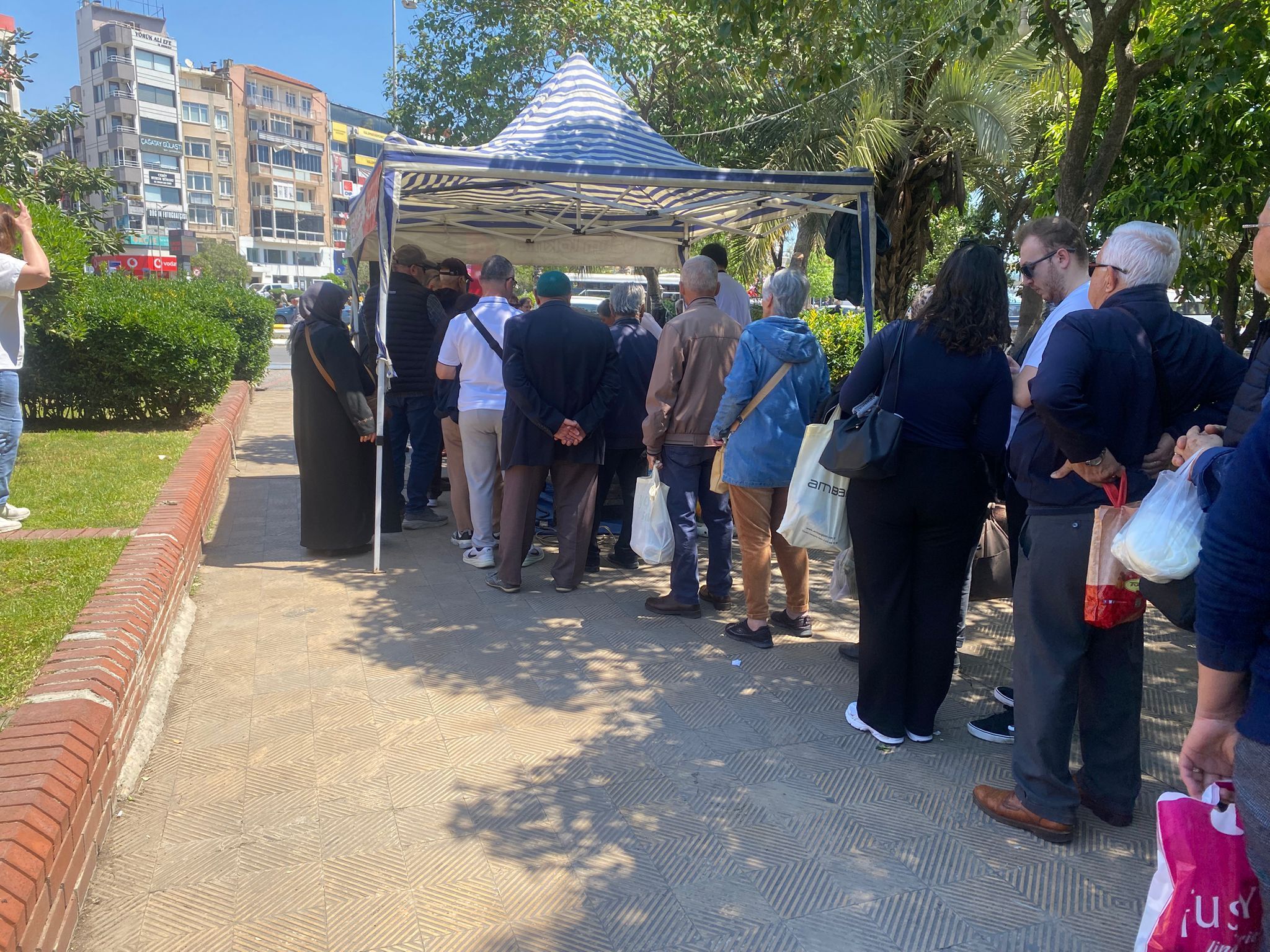 51Dc9C19 D87E 48C9 A2F3 8966Df8A010F