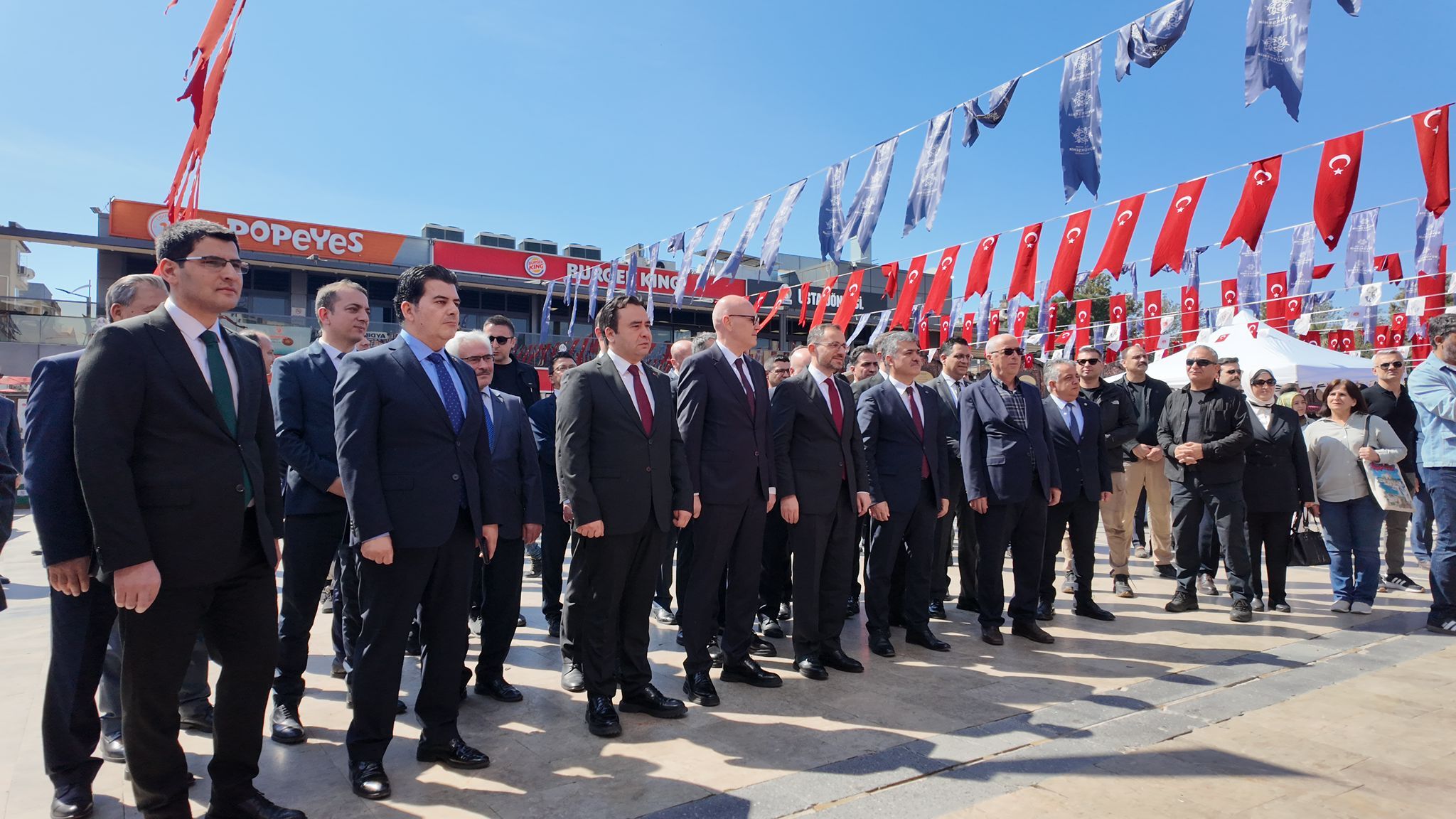 52B880F7 C4Ae 4Ce9 8C57 A0831A473E61-1