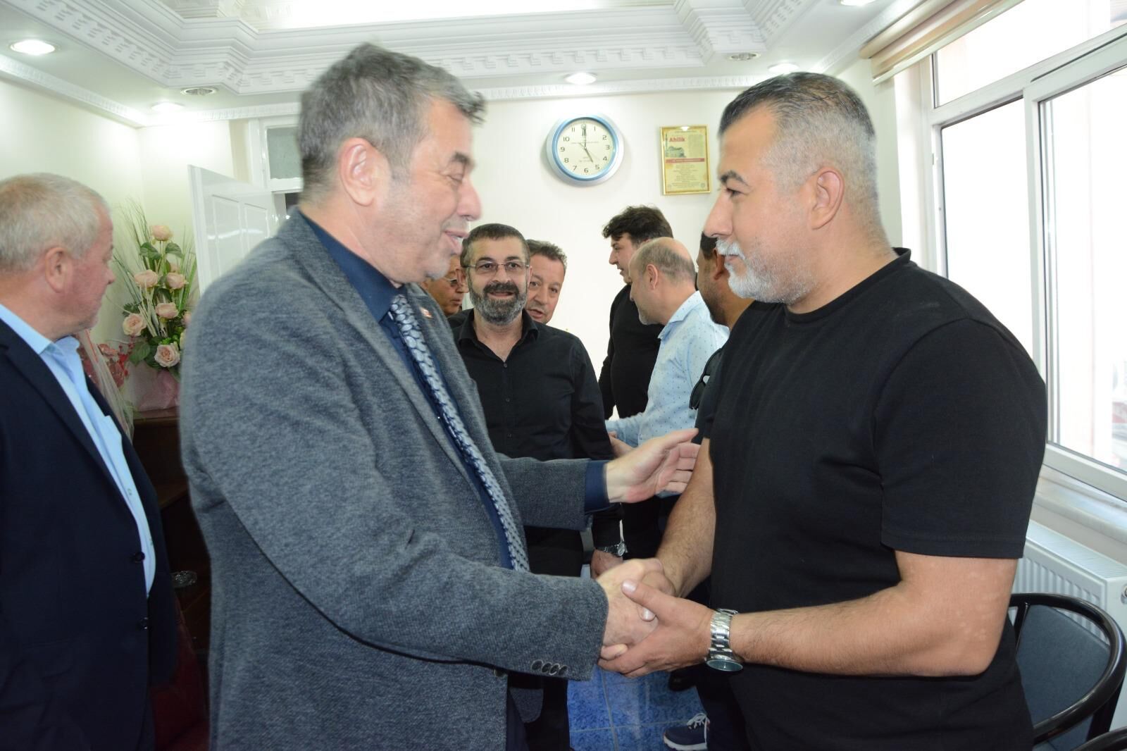 Fc9Bfb15 F2C8 41D2 A848 1F2749E6Ba2C