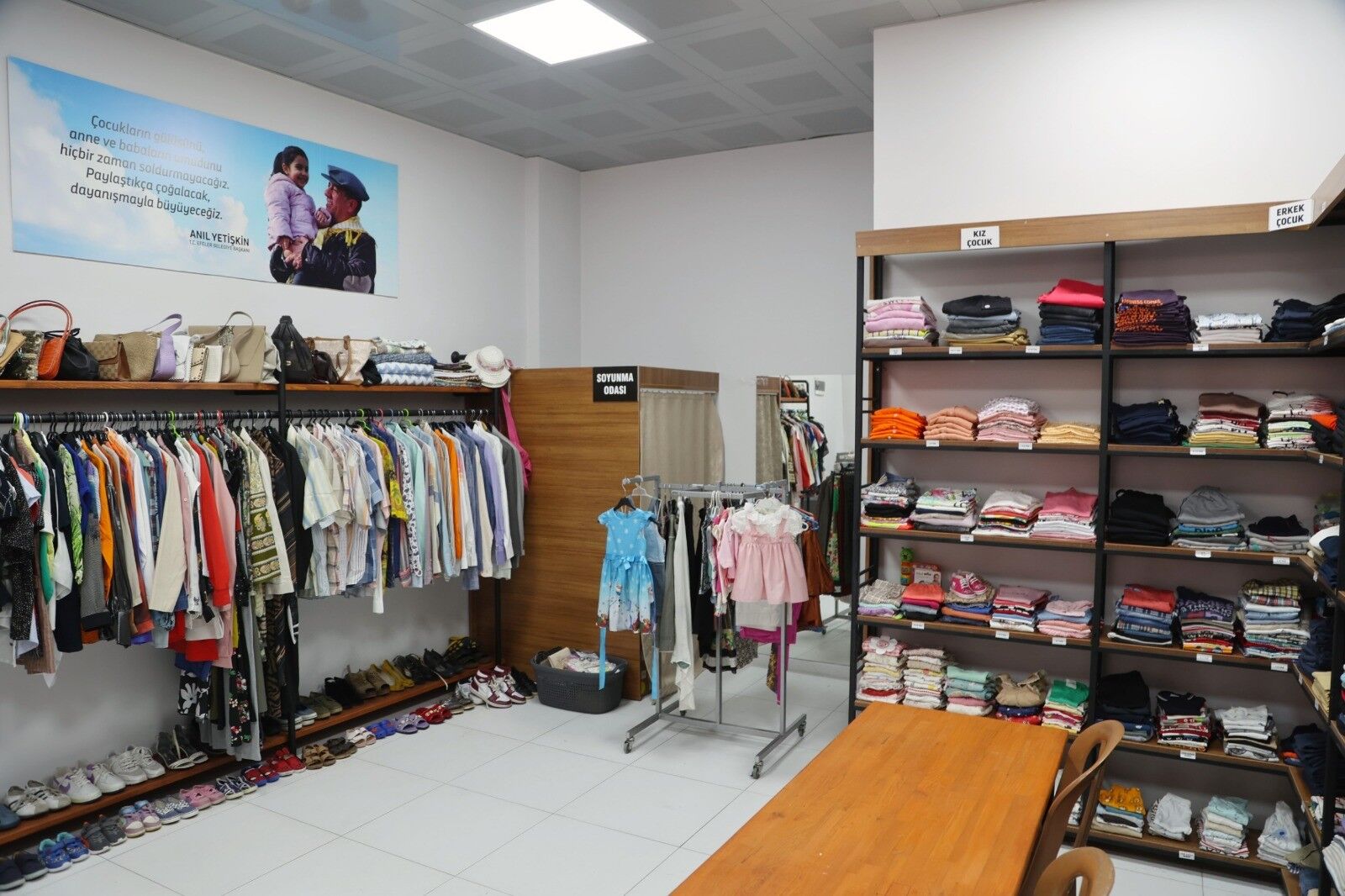 A W780405 03