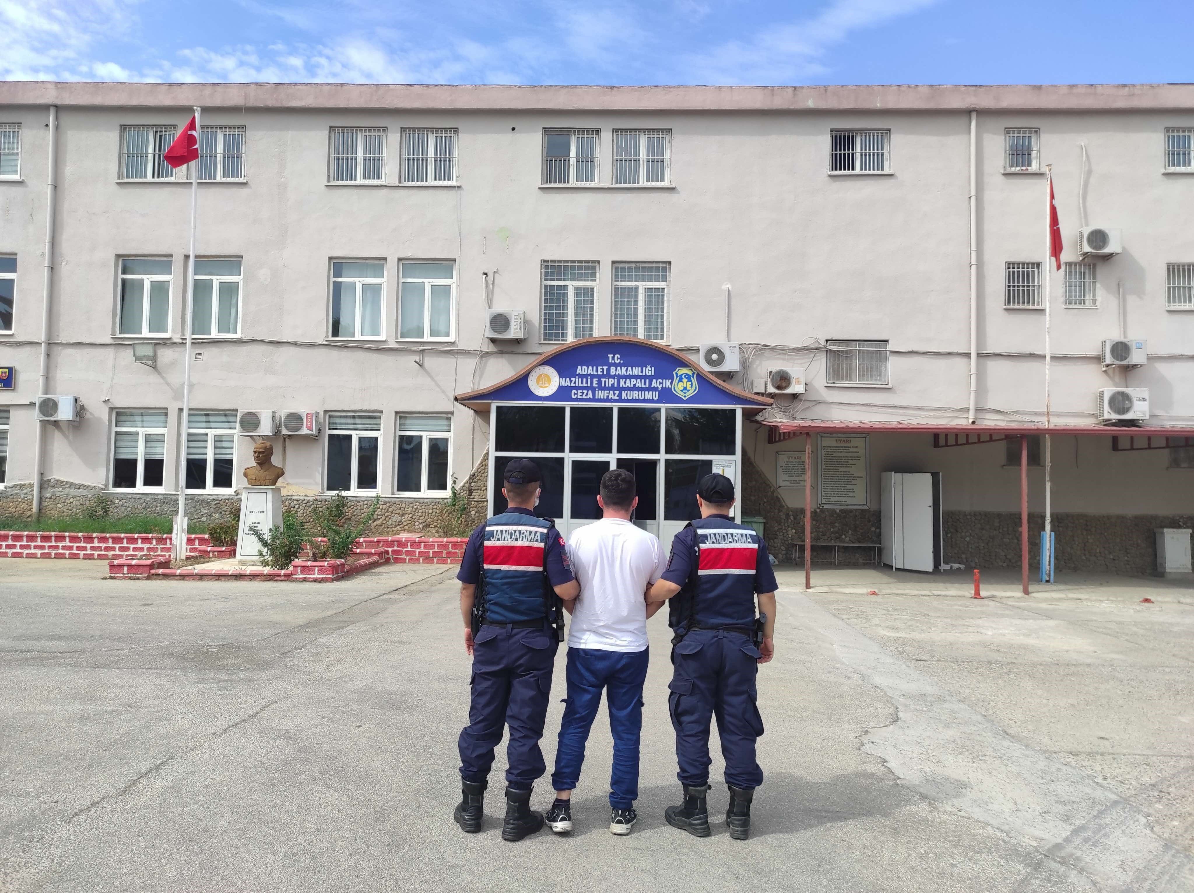 17 yıl hapis cezasıyla aranan hükümlü yakalandı