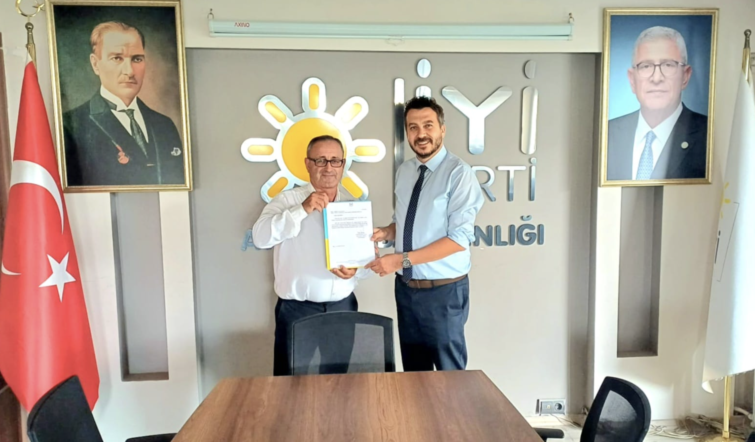 İYİ Parti Aydın’da iki ilçede başkan değişti
