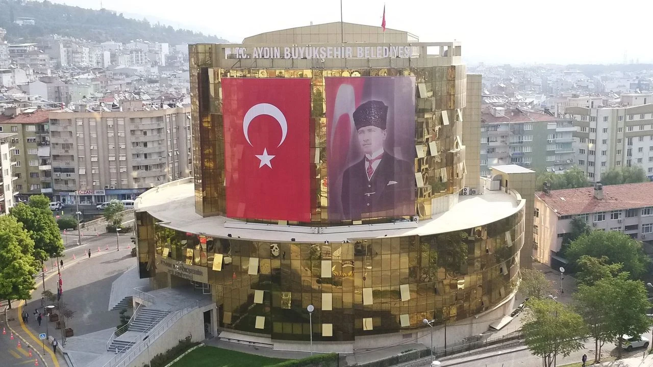 Flaş Haber! Bodrum’daki operasyon Aydın Büyükşehir'e sıçradı!