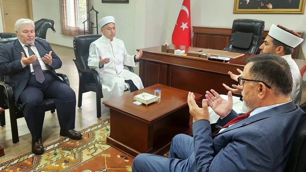 Aydin Il Muftusu Cakir Goreve Basladi Devir Teslim Toreni Duzenlendi 1