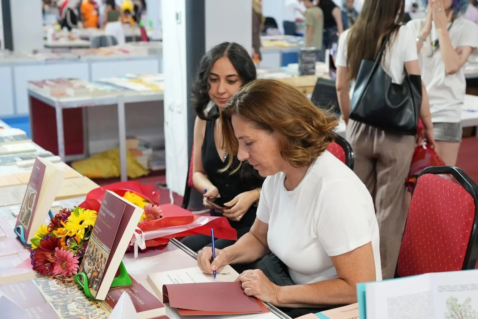 Aydinda Kitap Fuari 3Kez Kapilarini Acacak Tarih Netlesti 3
