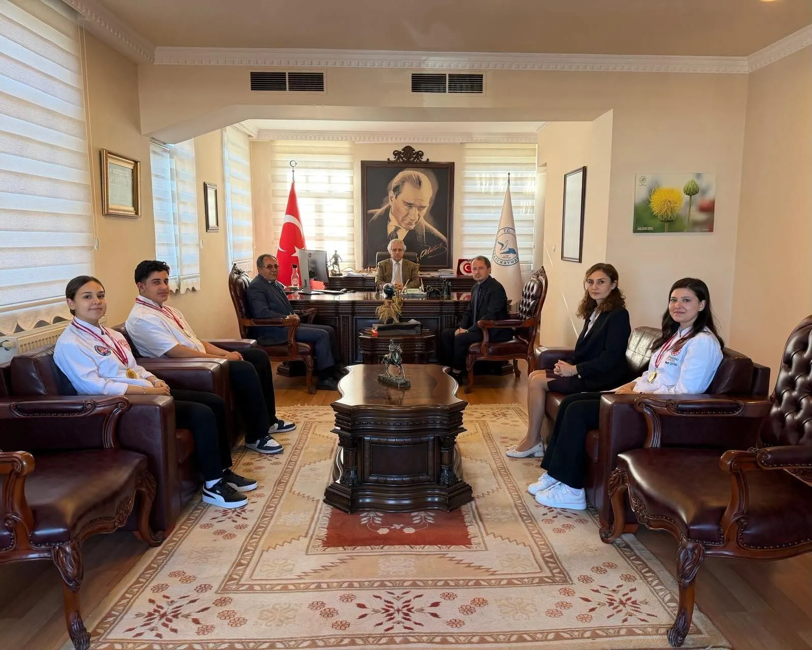 Genc Liseliler Kusadasinin Gururu Oldu 2