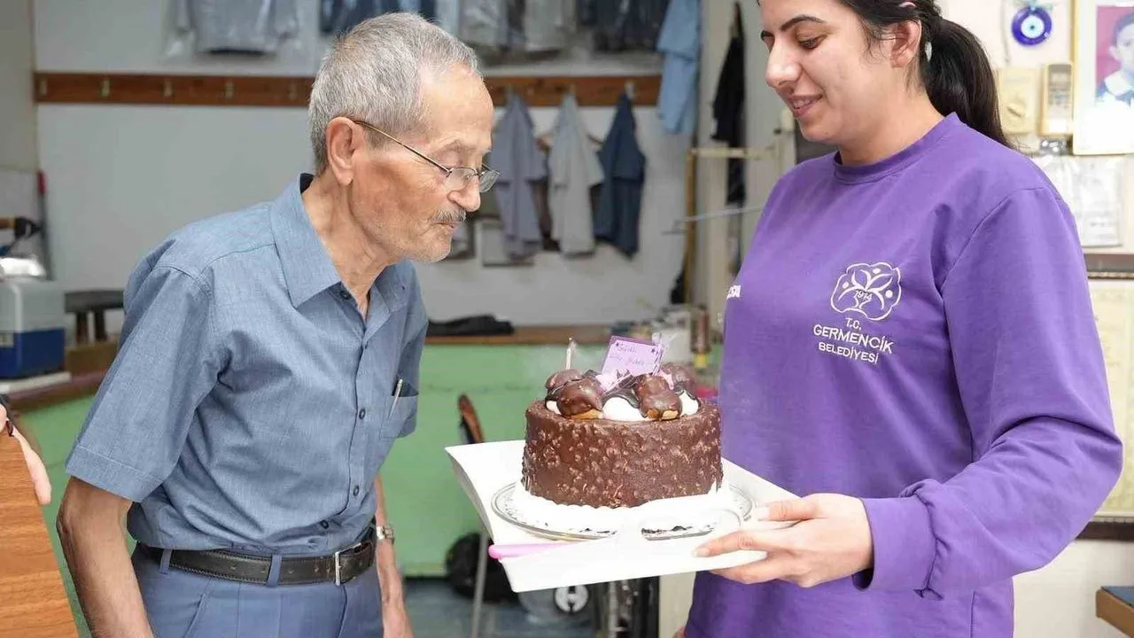67 yıla Başkan Zencirci’den vefa