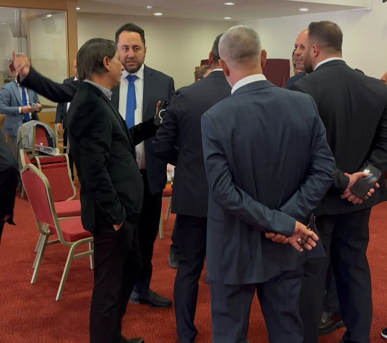 Kuto Seciminde Yetki Krizi Sari Ve Mavi Liste Karsi Karsiya 2