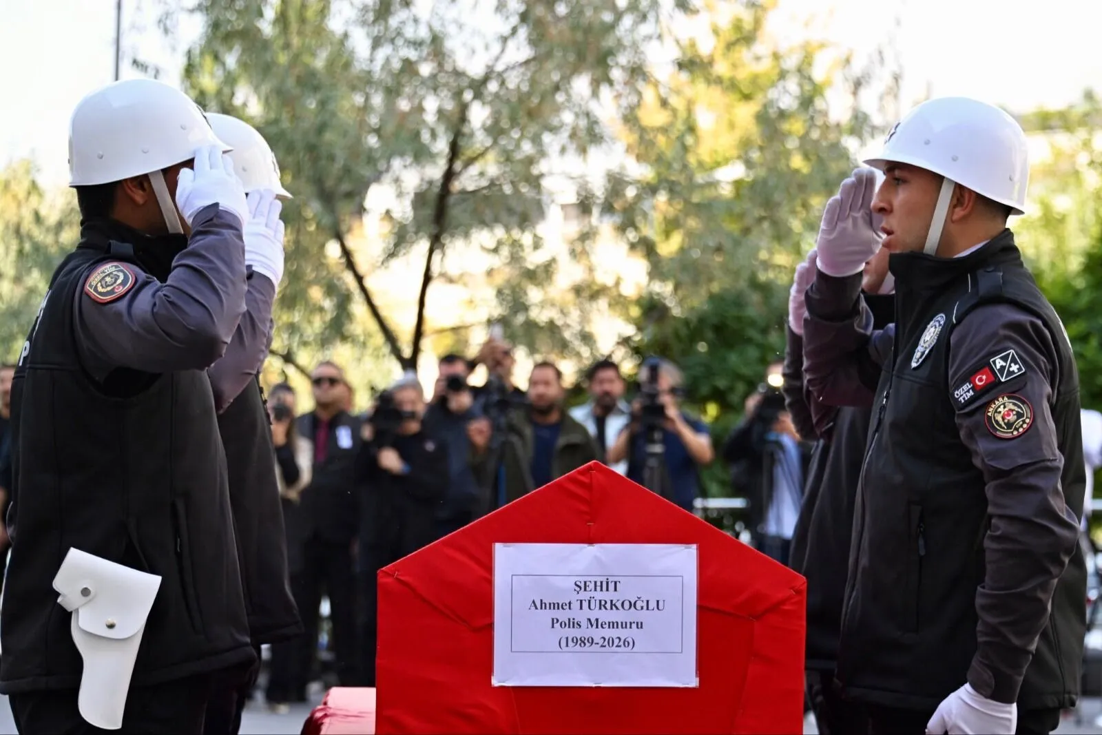 Sehit Polis Ahmet Turkoglu Dualarla Ugurlandi Vali Canbolat En On Safta Yer Aldi 2