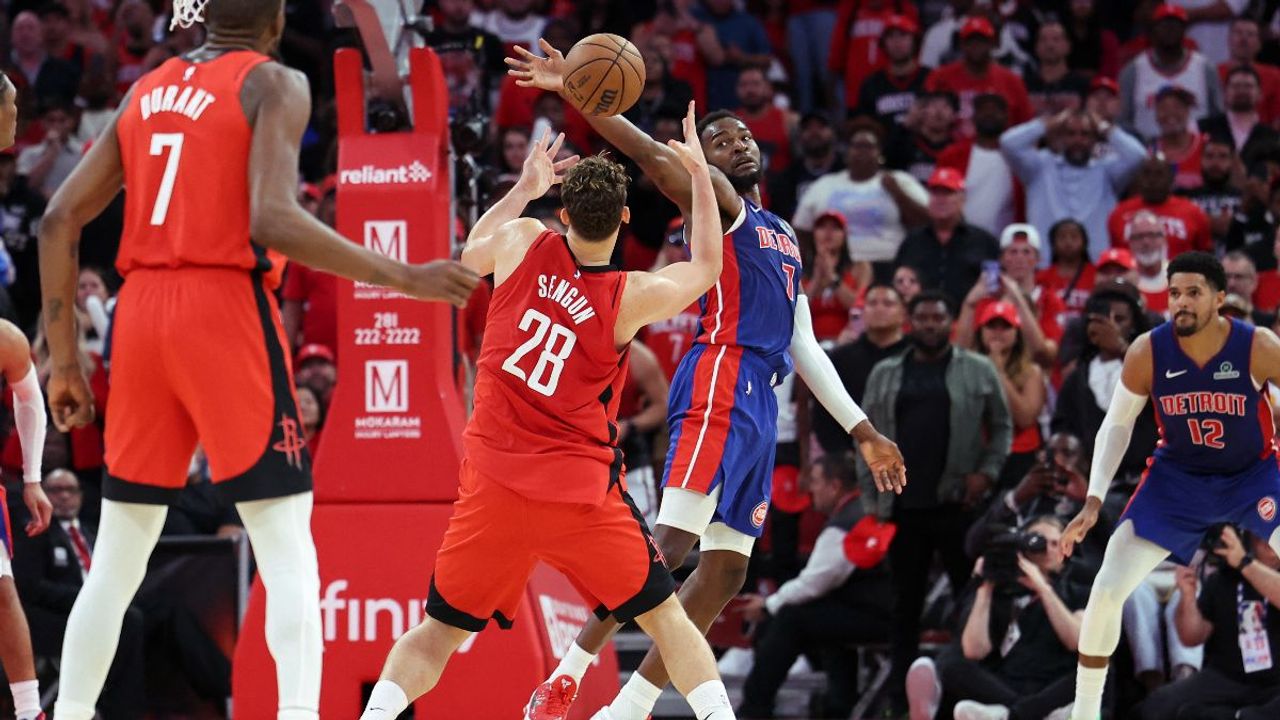 Alperen Şengün'ün 17 sayı attığı maçta Rockets, Pistons'a yenildi