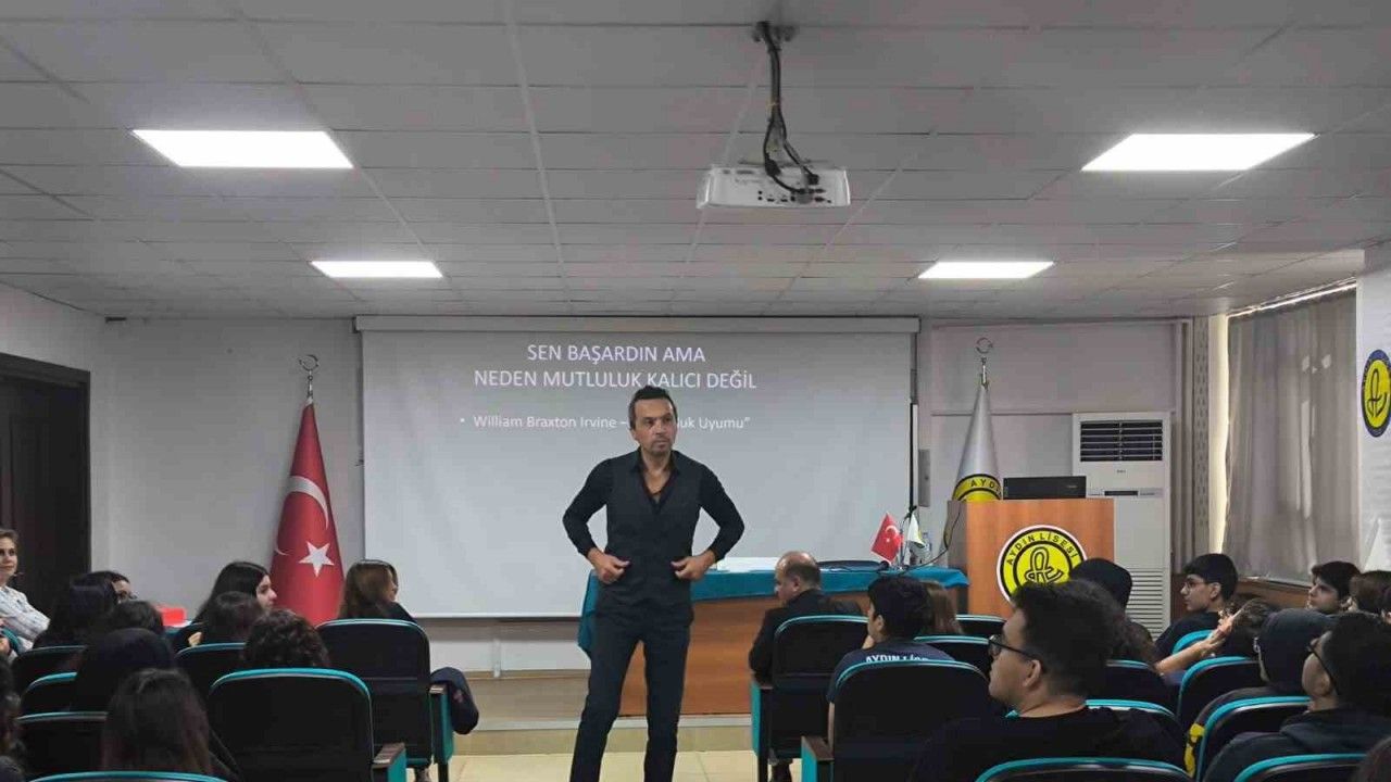 Aydın Lisesi’nde öğrenciler sınav stresini yönetmeyi öğrendi.