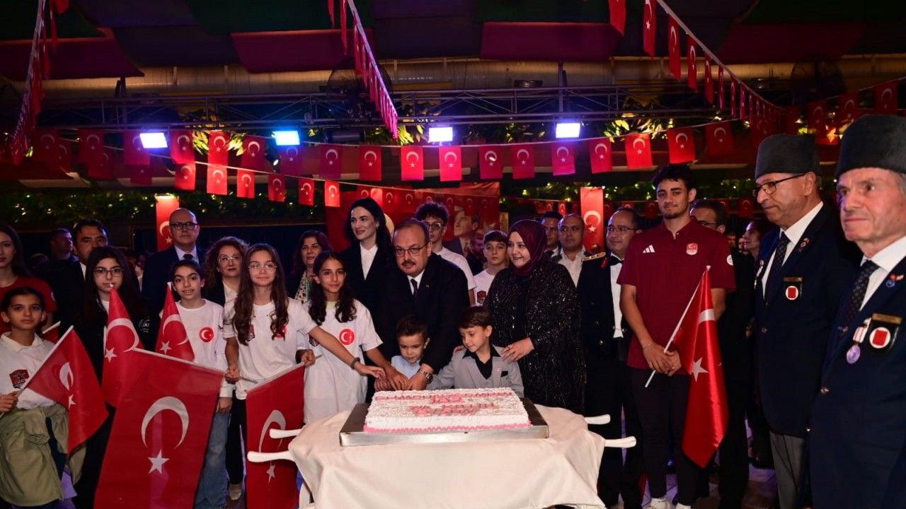 Aydın’da Cumhuriyet coşkusu resepsiyonla taçlandı