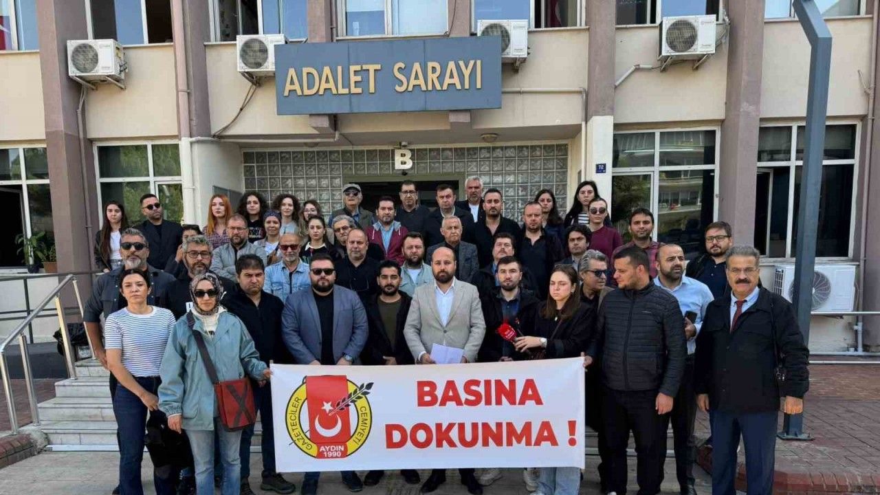 Aydın’da gazeteciler, meslektaşlarına destek için bir araya geldi