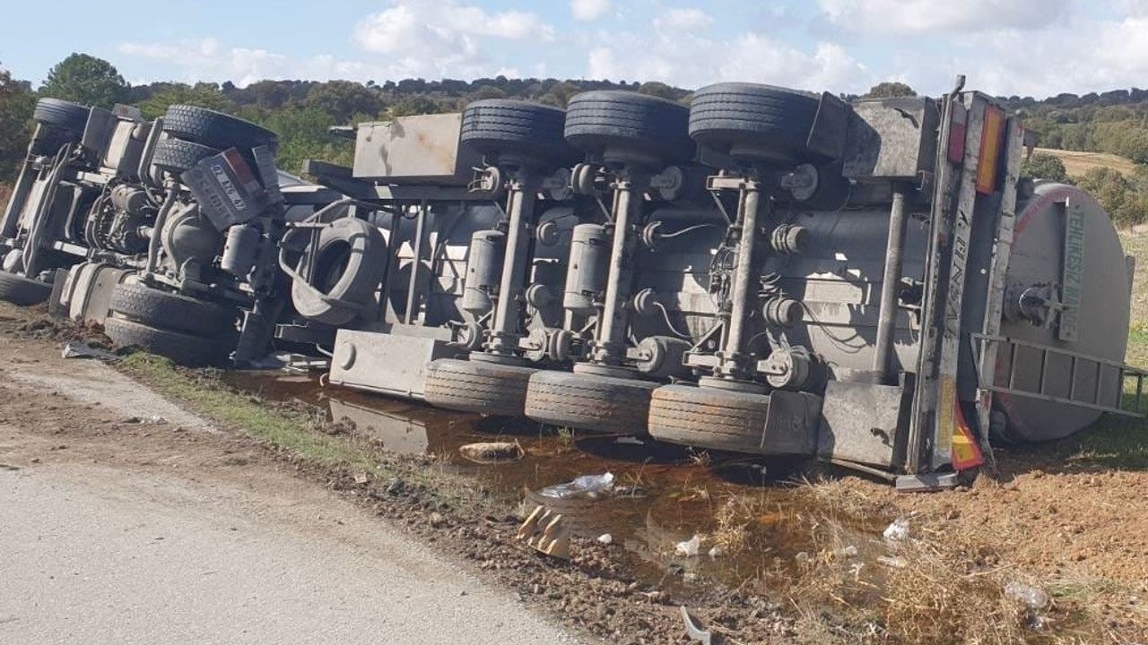 Tır yan yattı: 1 yaralı