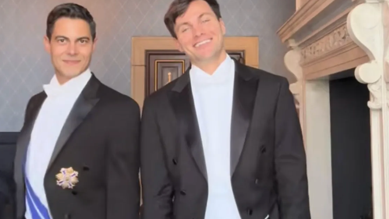 Hükümeti kurma görevi GAY'lere verildi