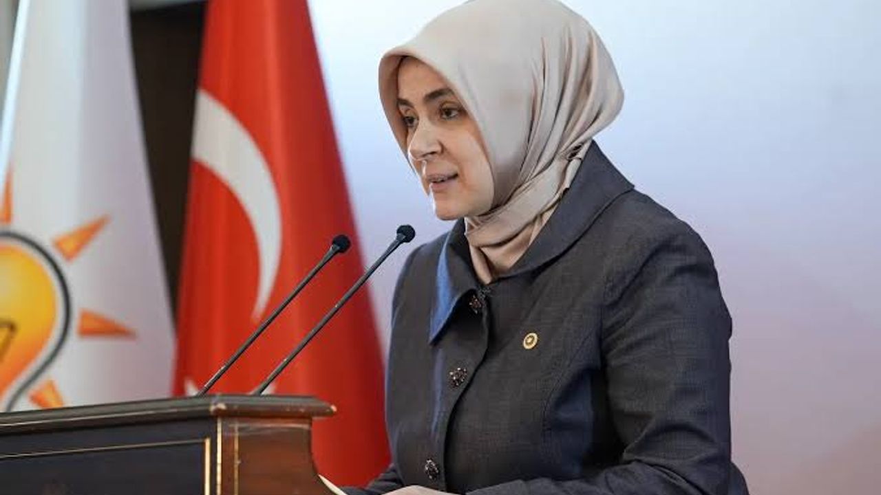 AK Parti Kadın Kolları Genel Başkanı Aydın'da