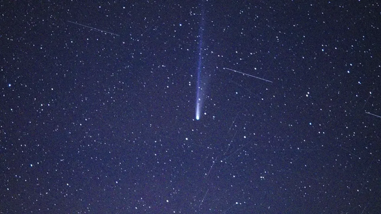 Bitlis semalarında Lemmon kuyruklu yıldızı heyecanı