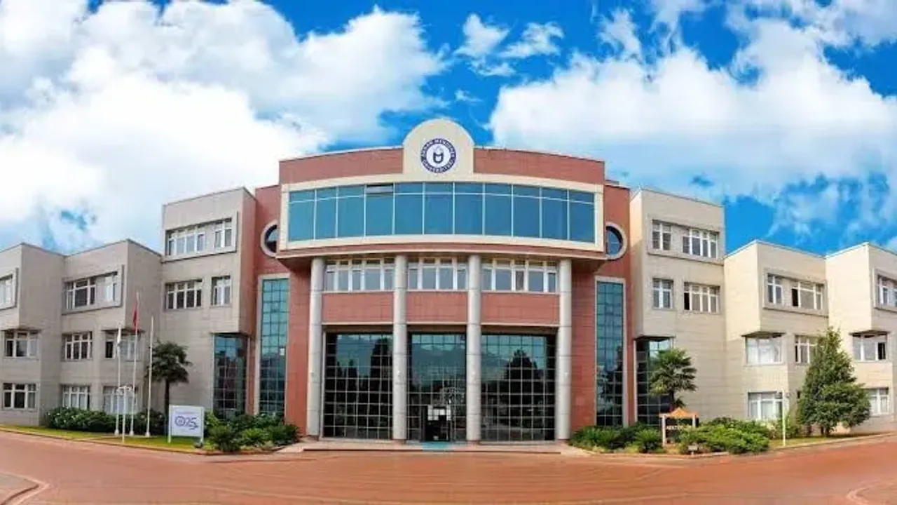 ADÜ'den 8 isim ilk yüzde 2'de