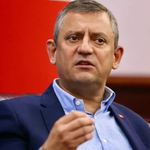 Özgür Özel sürprizi ağzından kaçırdı