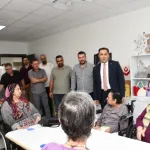 Başkan Fırat Barışık huzurevi sakinlerini ziyaret etti