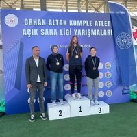 Spor