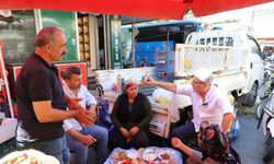 Başkan Tetik, vatandaşlarla bir araya geldi