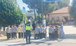 Karacasu’da minik öğrencilere trafik bilinci aşılandı