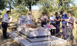 Karacasulu şehit Akar mezarında anıldı