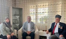 Kaymakam Akça gazileri yalnız bırakmadı