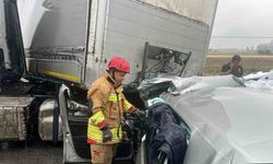 Zincirleme kaza: 1 ölü, 2 yaralı