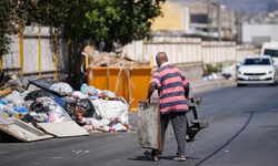 İzmir Buca’da Çöplerin Kokusu Vatandaşları Bıktırdı