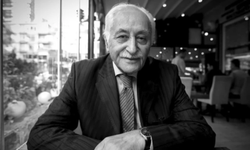 Şair ve yazar Yavuz Bülent Bakiler vefat etti
