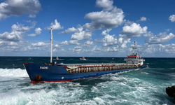 Kargo Gemisi Karaya Oturdu