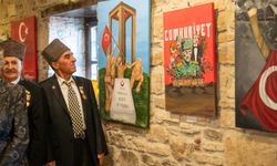 Öğrencilerden anlamlı Cumhuriyet sergisi