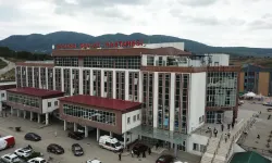 16 yaşındaki çocuk, karın ağrısıyla gittiği hastanede doğum yaptı