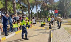 45 Öğrenci trafik dedektifi oldu