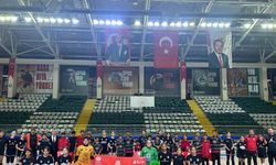 Malatyalı depremzede çocuklar Hoket turnuvasın da
