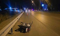 Otomobille motosikletin çarpıştı: Ölü ve yaralı var
