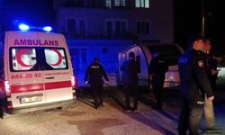 Sokak ortasında başından vurulmuş bulundu