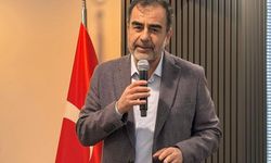 Erdem’den Dikkat Çeken Mesaj! “Yarını Bekleyin”
