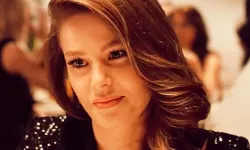 Burcu Biricik’in kızı annesinin kopyası